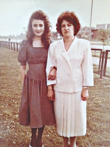 Жанна Бадоева с мамой