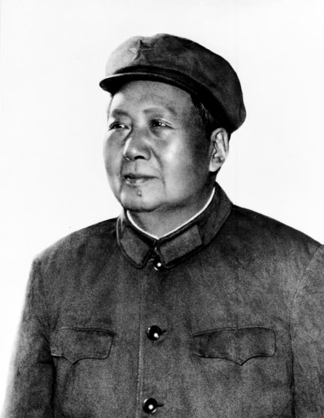Мао цзэдун в кепке