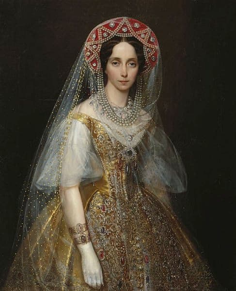 Мария Александровна в русском наряде