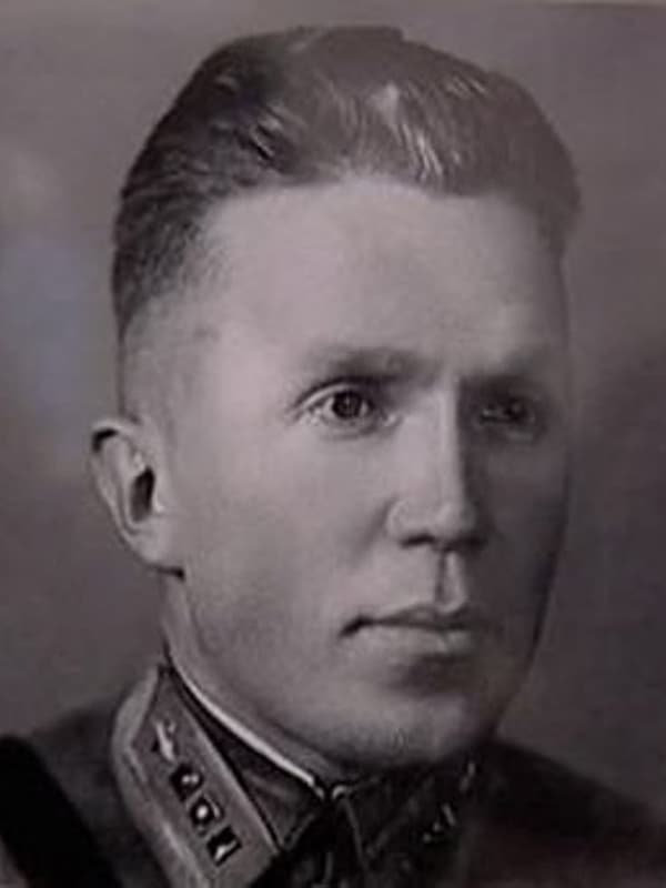 Николай Кузнецов