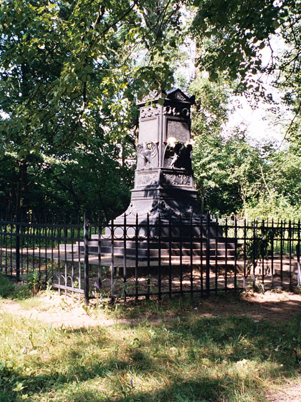 Памятник Михаилу Барклай-де-Толли в Калининградской области