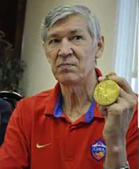 Алжан Жармухамедов