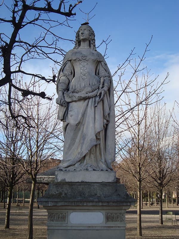Памятник Анны Австрийской