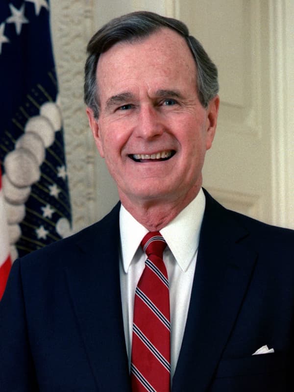 Президент Джордж Буш-старший