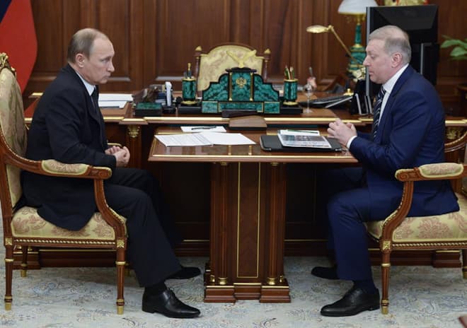 Владимир Путин и Муса Бажаев