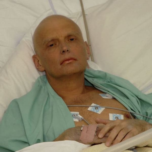 Александр Литвиненко после отравления
