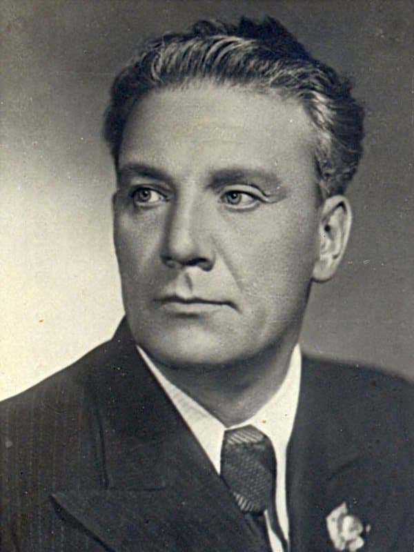 Николай Симонов