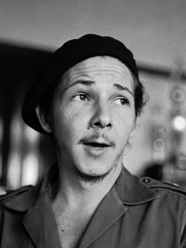 Рауль Кастро в молодости