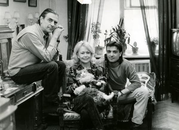 Александр Лазарев и Светлана Немоляева с сыном Александром