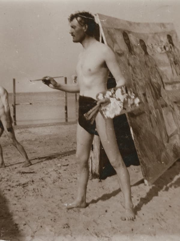 Эдвард Мунк на пляже