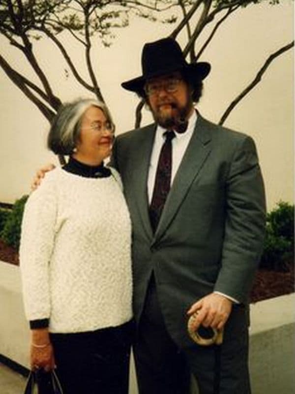 Роберт Джордан с женой