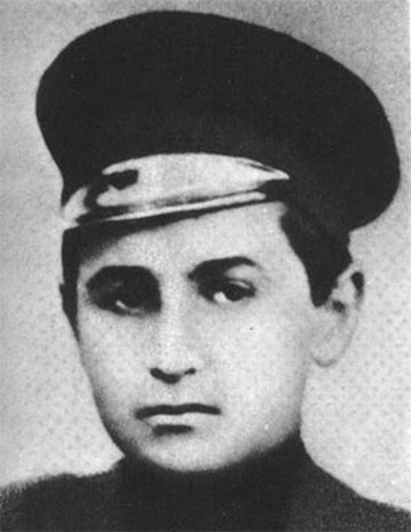 Серго Орджоникидзе в детстве