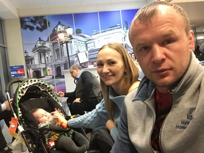 Александр Шлеменко с семьей
