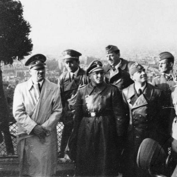 Мартин Борман и Адольф Гитлер