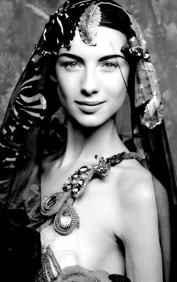 Катрина Балф