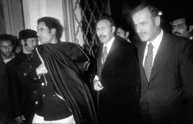 Муаммар Каддафи, Хуари Бумедьен и Хафез Асад