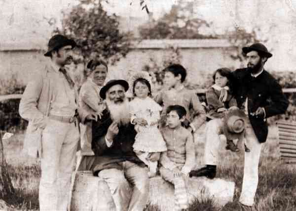 Камиль Писсарро с детьми и внуками