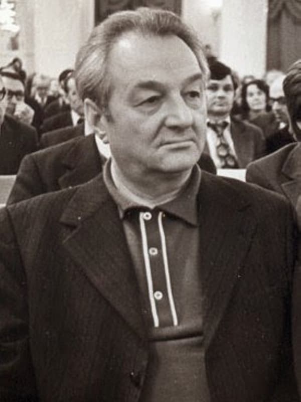 Николай Сладков