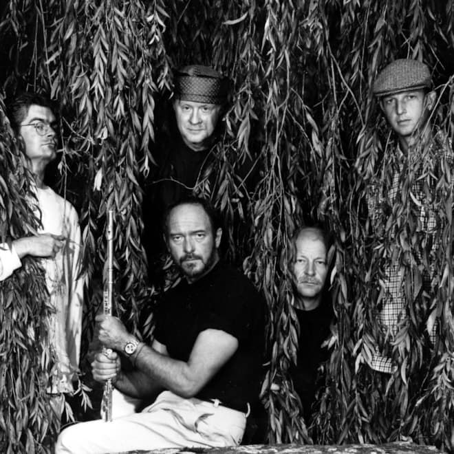 Группа Jethro Tull в 1996 году