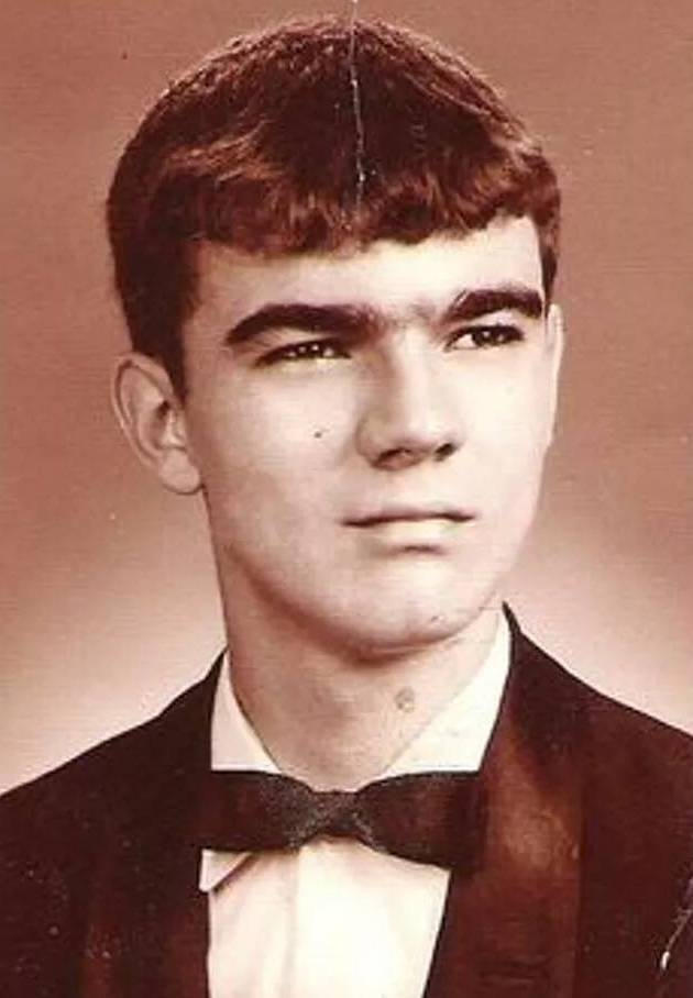 Берт Рейнольдс в юности