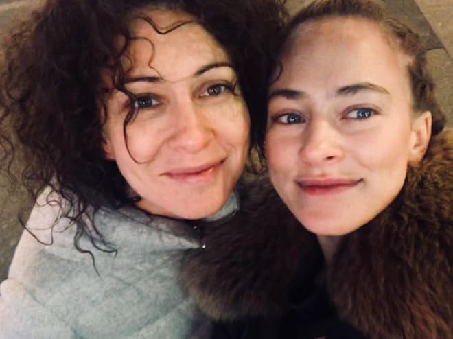 Ксения Раппопорт и дочь Аглая Тарасова