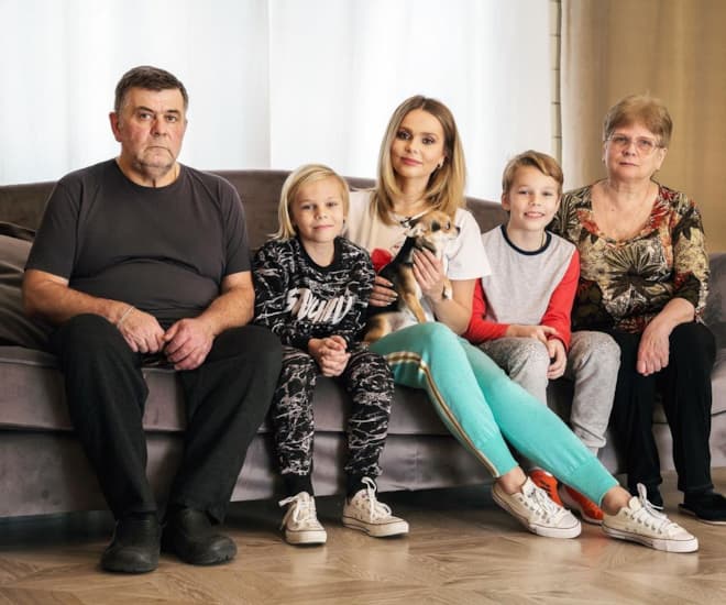 Ксения Новикова с семьей