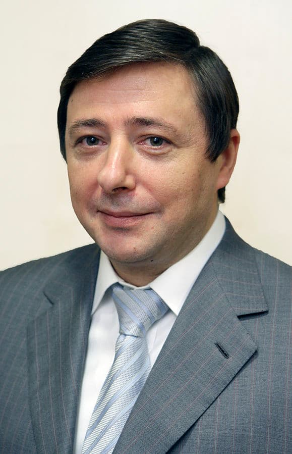 Государственный деятель Александр Хлопонин