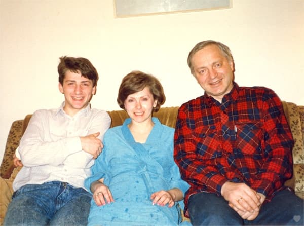 Сергей Никитин с семьей