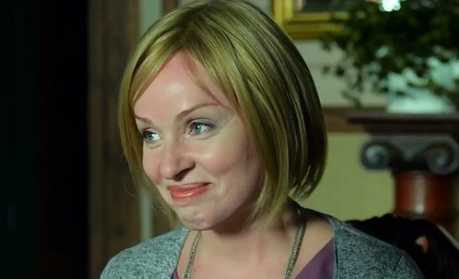 Жанна Эппле в фильме «Бармен»