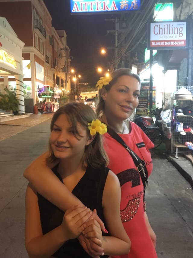 Елена Ясевич с дочерью
