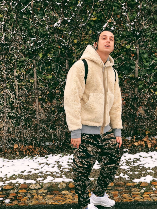 Yanix (Янис Бадуров)