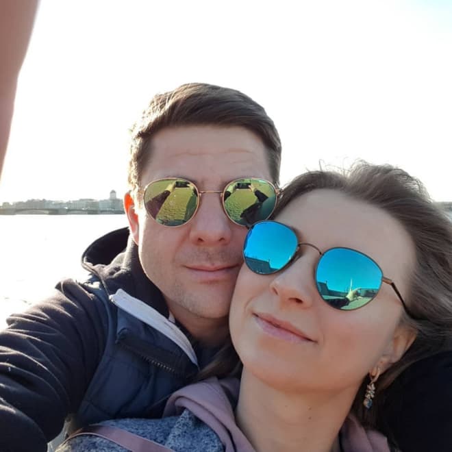 Алексей Ведерников с женой