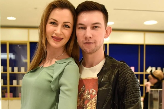 Кирилл Емельянов с женой