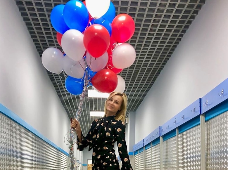 Как выглядит Полина Гагарина в обычной жизни - 4 фон