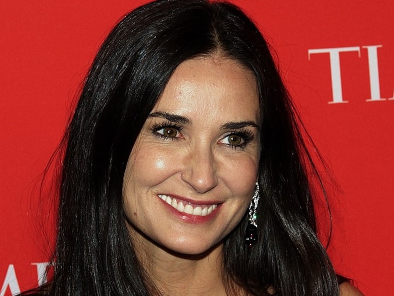 Звезды, бросившие учебу - 4 фон