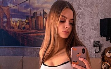 Самые популярные российские блогеры в TikTok - 8 фон