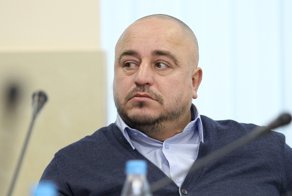 Актёры фильма «Стена» - Алексей Севастьянов