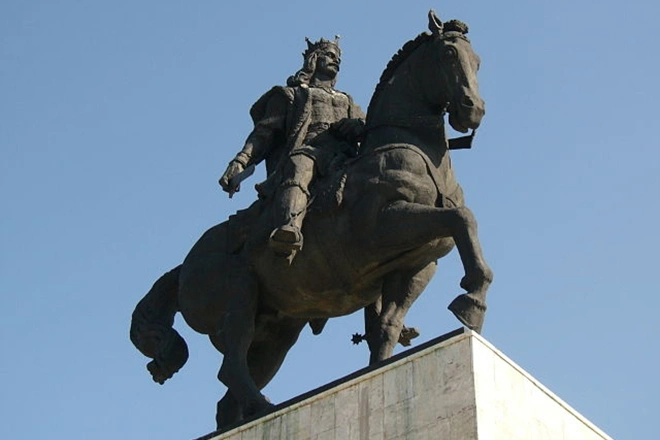 Памятник Стефану Великому Памятник Стефану Великому