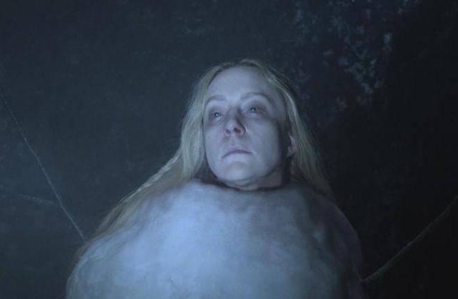 Фильм «Снеговик»: актриса Хлоя Севиньи в роли Сильвии