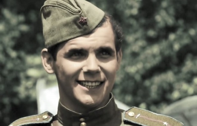 Фильм «В бой идут одни "старики"»: актер Сергей Подгорный в роли Виктора Щедрова Фильм «В бой идут одни "старики"»: актер Сергей Подгорный в роли Виктора Щедрова