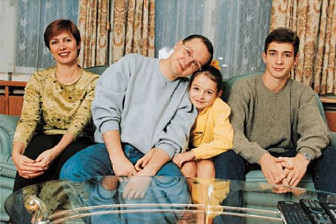 Сергей Кириенко с семьей