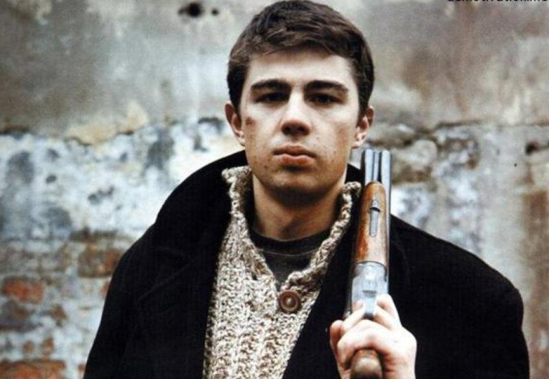 Сергей Бодров-младший на съемках "Брата" Сергей Бодров-младший на съемках "Брата"