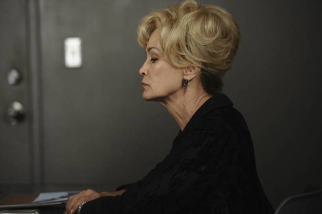 Сериал «Американская история ужасов»: актриса Джессика Лэнг в роли Констанс Сериал «Американская история ужасов»: актриса Джессика Лэнг в роли Констанс