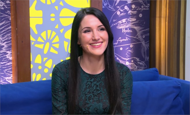 Алена Жалимова на съемках шоу «Давай поженимся!» Алена Жалимова на съемках шоу «Давай поженимся!»