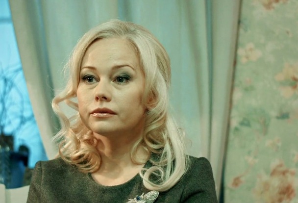 Сериал «Круговорот»: актриса Елена Корикова в роли Лидии Гатич Сериал «Круговорот»: актриса Елена Корикова в роли Лидии Гатич
