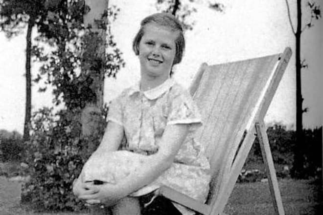 Маргарет Тэтчер в детстве