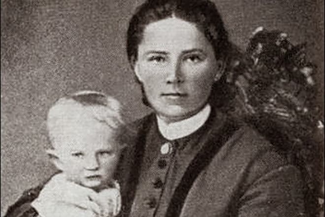 Софья Ковалевская с дочерью