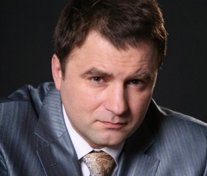 Сериал «Красный браслеты»: актёр Андрей Казаков в роли Константина Сериал «Красный браслеты»: актёр Андрей Казаков в роли Константина