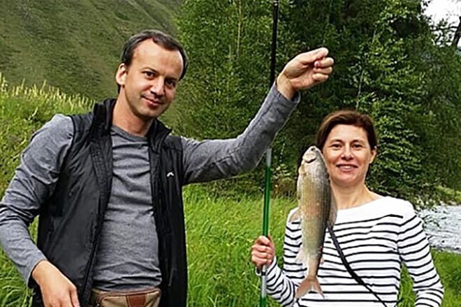 Аркадий Дворкович с женой