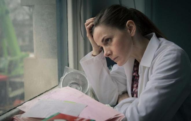 Сериал «Шерлок» актриса Луиза Брили в роли Молли Хупер Сериал «Шерлок» актриса Луиза Брили в роли Молли Хупер